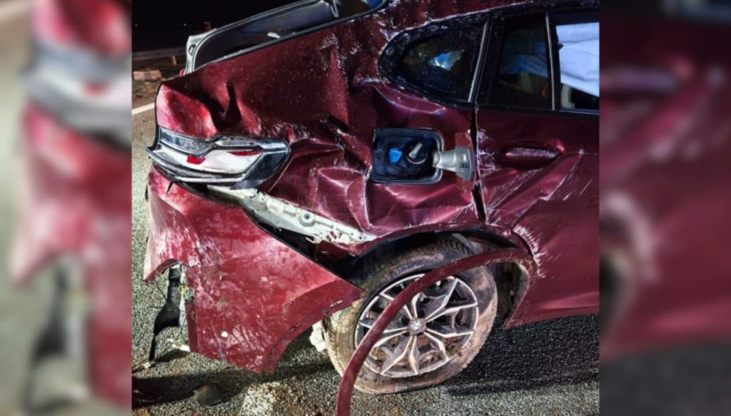 Wypadek na A1 w Kałęczynku: BMW dachowało, kobieta ranna
