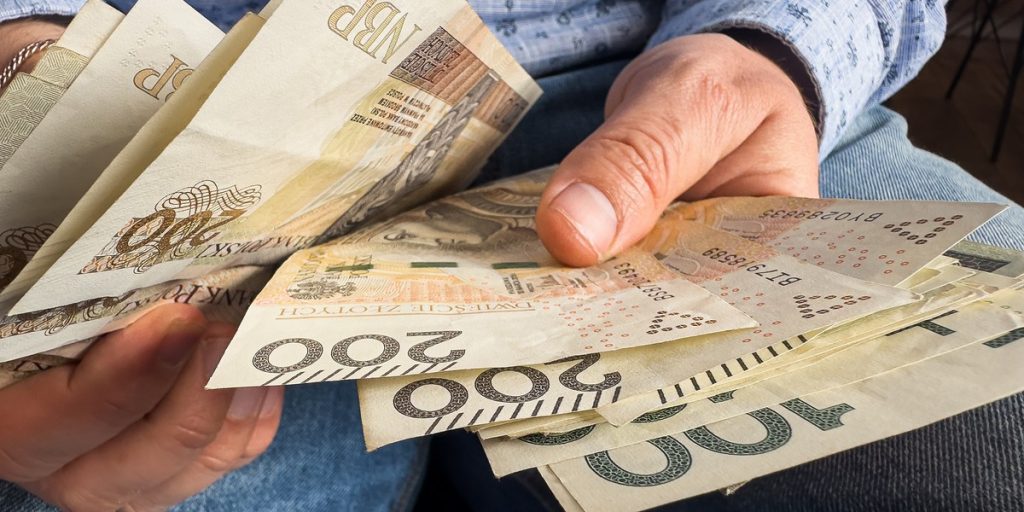 Renta wdowia 2026 w Polsce: marcowa waloryzacja podniesie świadczenia. Ile wyniesie maksymalnie?