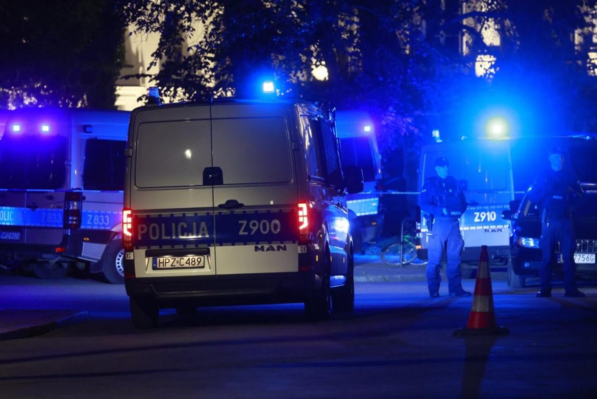 Morderstwo na Uniwersytecie Warszawskim - biegli uznali Mieszka R. za niepoczytalnego