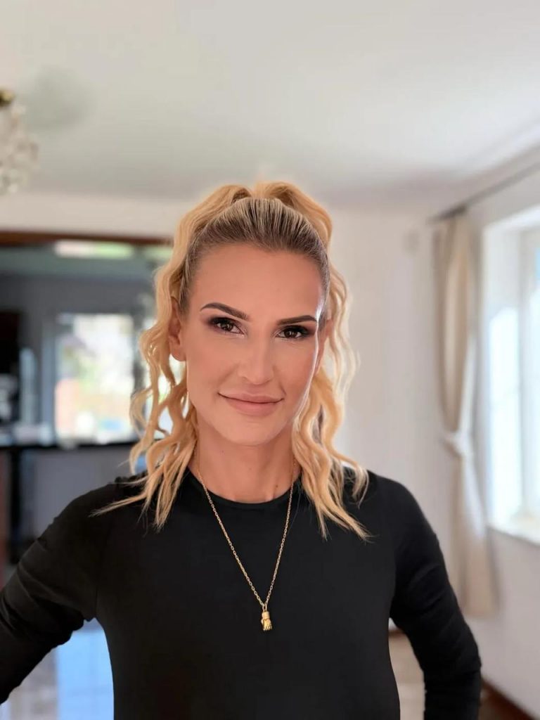 Dominika Tajner po abdominoplastyce - jak wygląda brzuch po 3 miesiącach i kiedy widać ostateczny efekt
