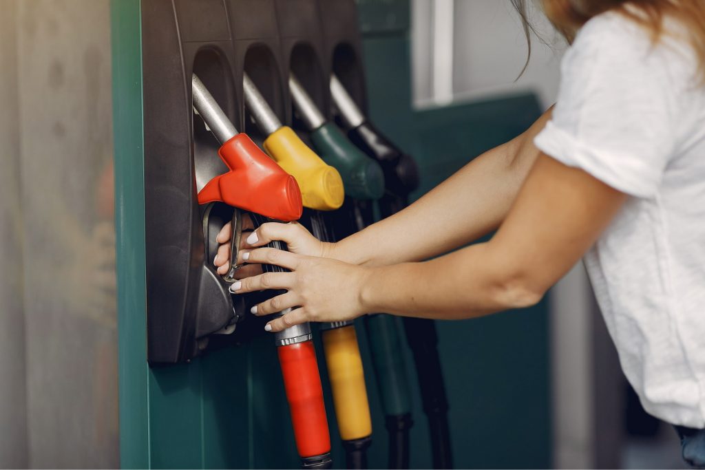 Ceny paliw w Polsce idą w górę. Czy 8 zł za litr diesla to już kwestia dni?