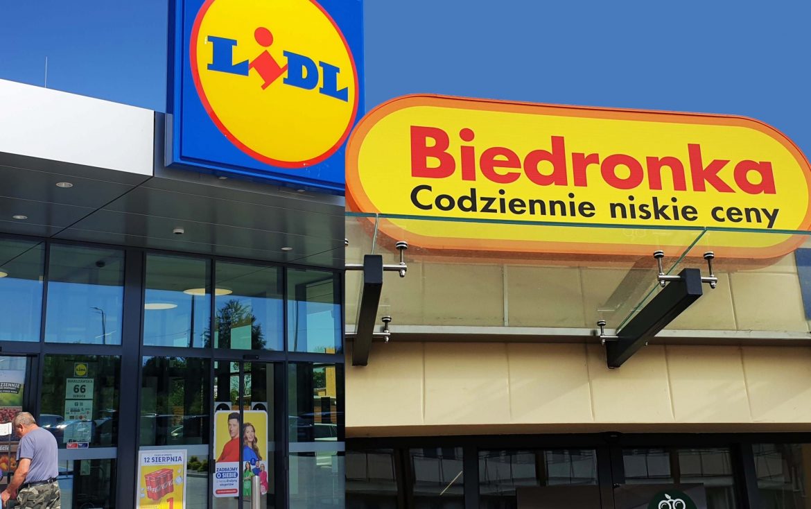 Zakupy przed świętami 2026: nowe godziny w Biedronce i Lidlu