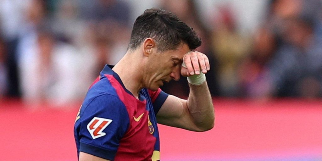 Robert Lewandowski doznał poważnej kontuzji: w jakim jest stanie i czy zagra w barażu z Albanią?