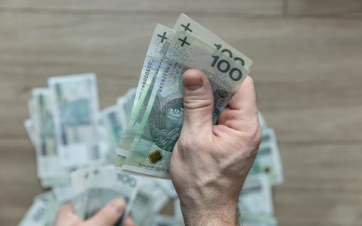 Trzynasta emerytura 2026 z KRUS. Terminy i zasady wypłat