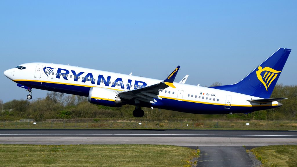 Bagaż podręczny Ryanair 2026: nowe limity i kontrole przy bramkach