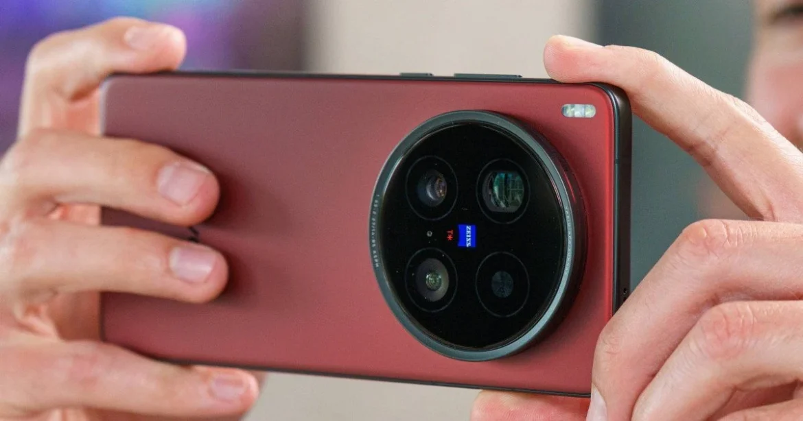 Vivo X300 Ultra debiutuje w Polsce. Specyfikacja i ceny