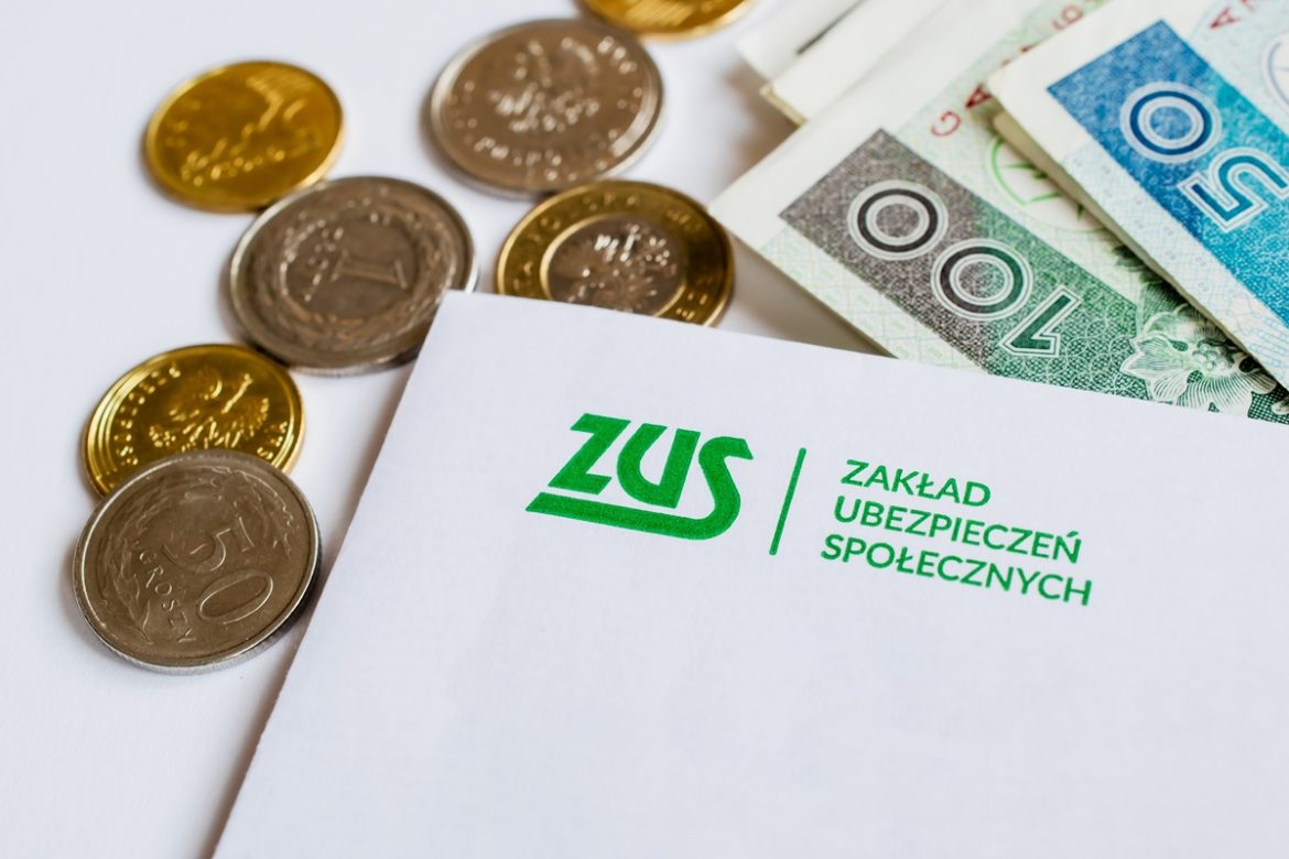 Ile można dorobić do emerytury w 2026 roku? ZUS podał nowe kwoty