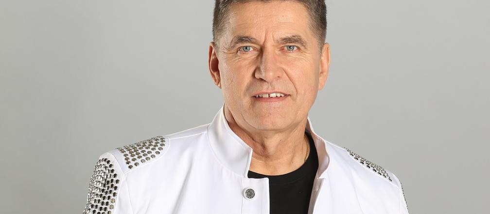 Bayer Full — kim jest lider zespołu i jego biografia